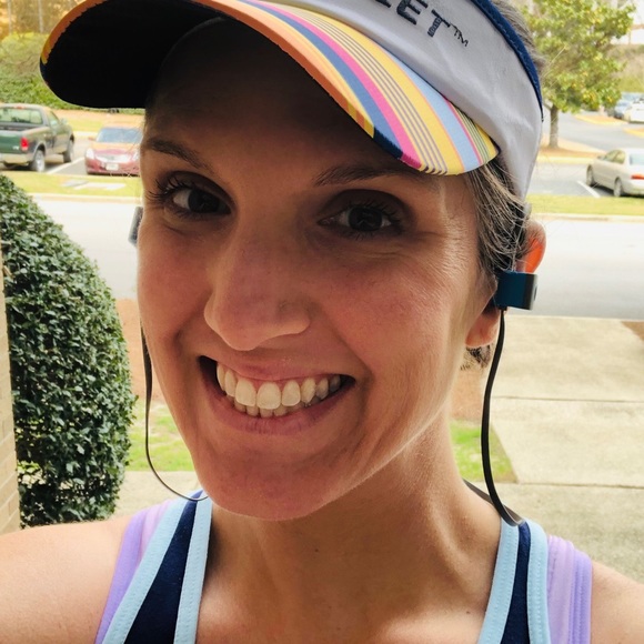 Meet your Posher, Kristin - Picture 1 of 1